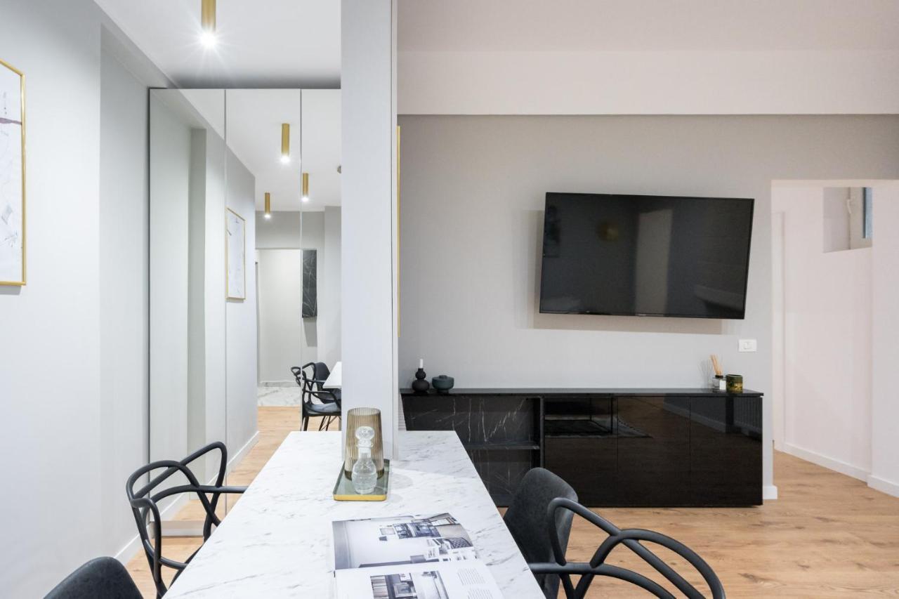 Crystal 3Bdr Apartment In Center Bucureşti Eksteriør bilde