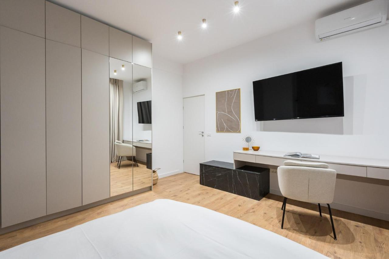 Crystal 3Bdr Apartment In Center Bucureşti Eksteriør bilde