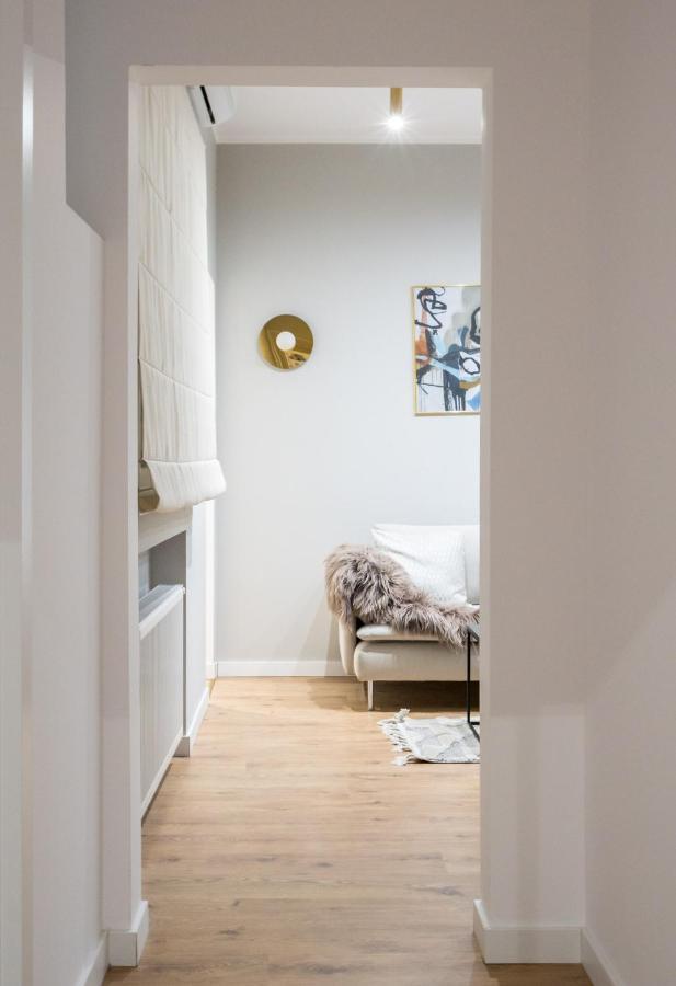 Crystal 3Bdr Apartment In Center Bucureşti Eksteriør bilde