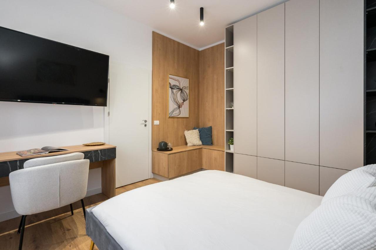 Crystal 3Bdr Apartment In Center Bucureşti Eksteriør bilde