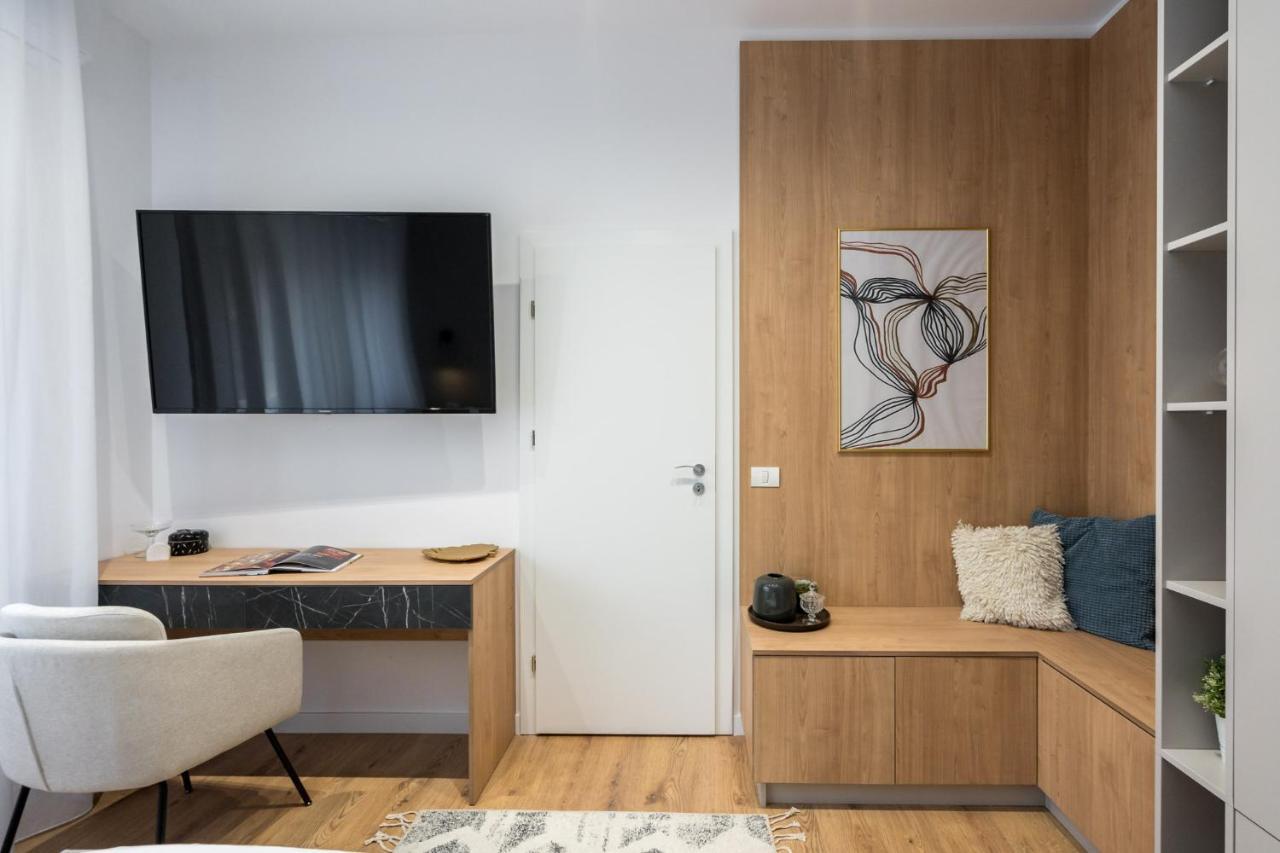 Crystal 3Bdr Apartment In Center Bucureşti Eksteriør bilde