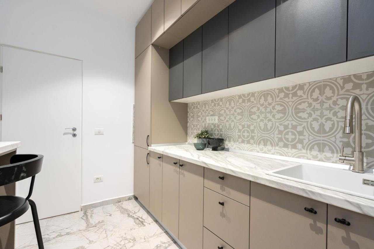 Crystal 3Bdr Apartment In Center Bucureşti Eksteriør bilde